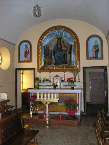 Cappella dedicata alla Madonna di Roveleto