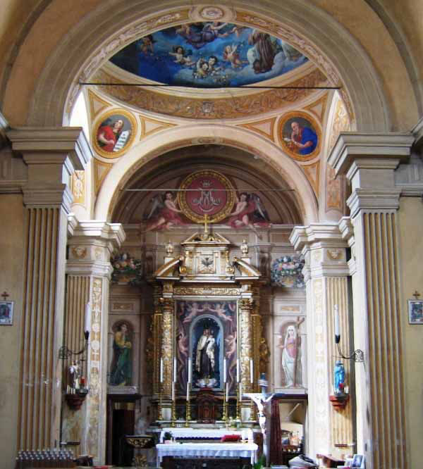 Altare con Statua Madonna del Carmelo