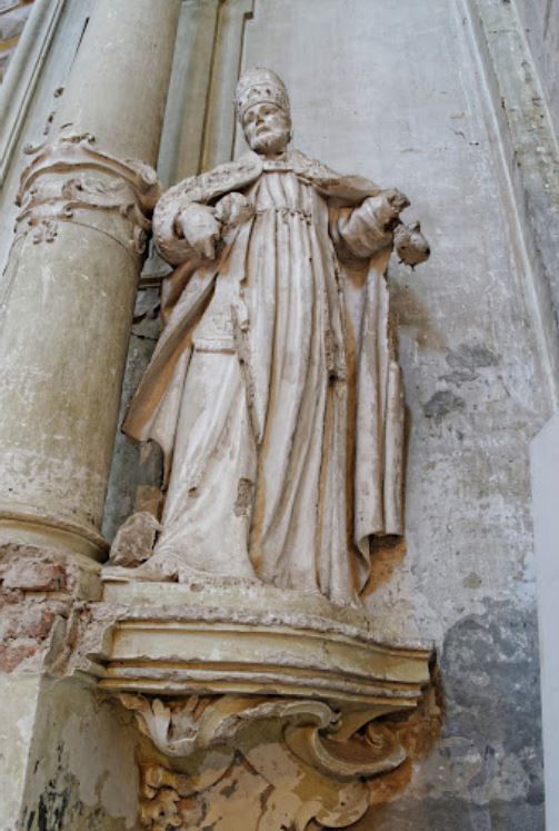 Statua Pontefice carmelitano